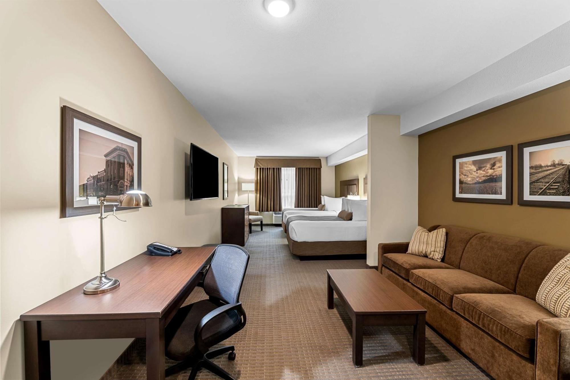 Best Western Plus Lacombe Inn And Suites מראה חיצוני תמונה