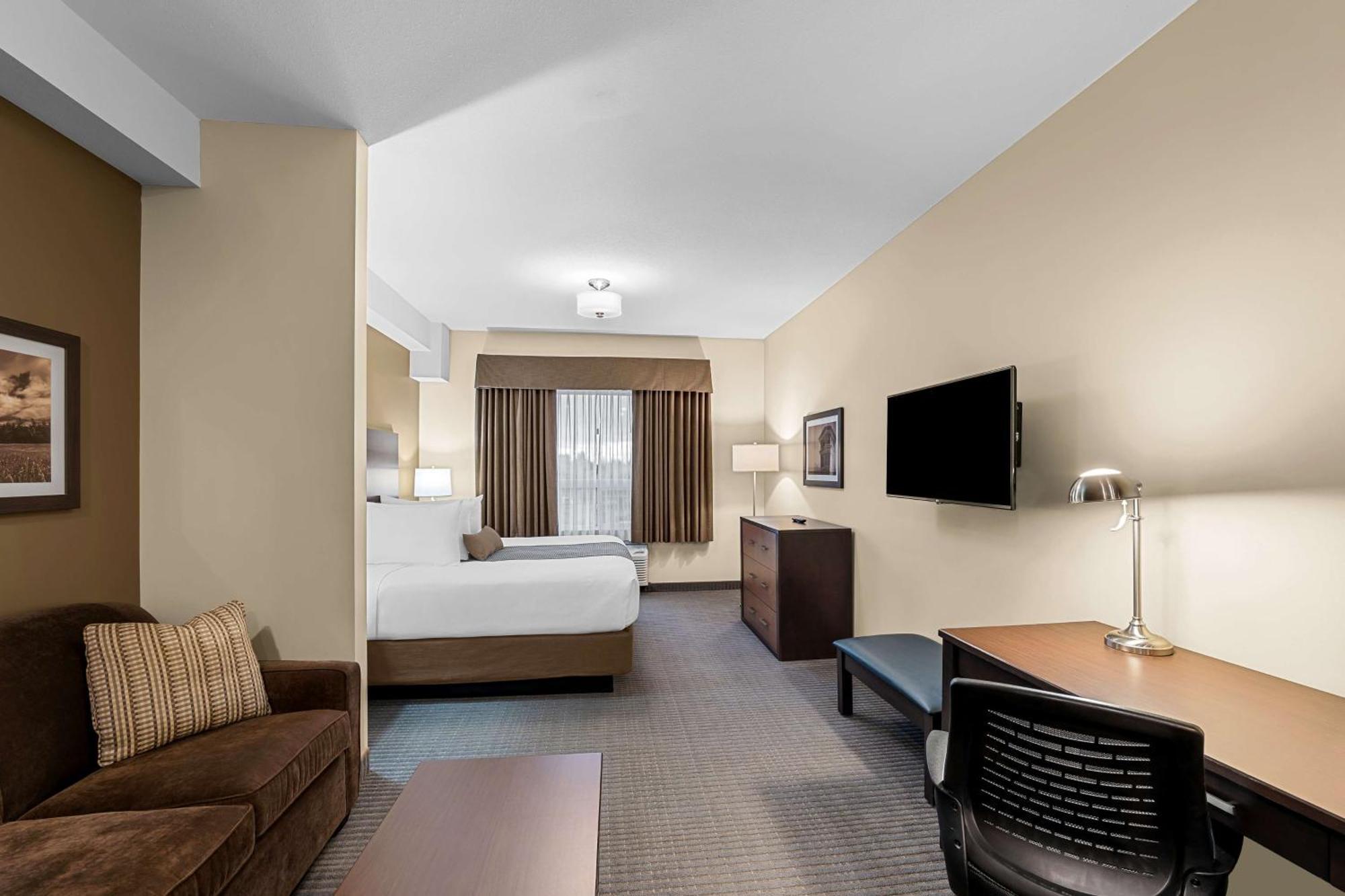 Best Western Plus Lacombe Inn And Suites מראה חיצוני תמונה