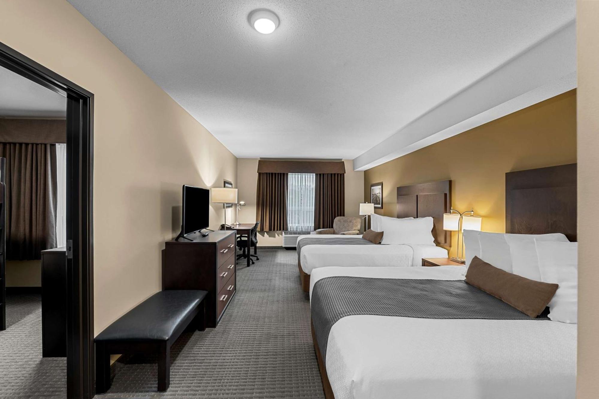 Best Western Plus Lacombe Inn And Suites מראה חיצוני תמונה